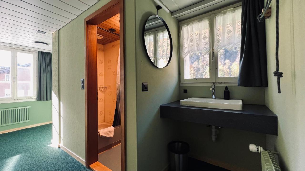 Hotel Alpina Einhorn - Self-Check-In Wolfenschiessen Kültér fotó
